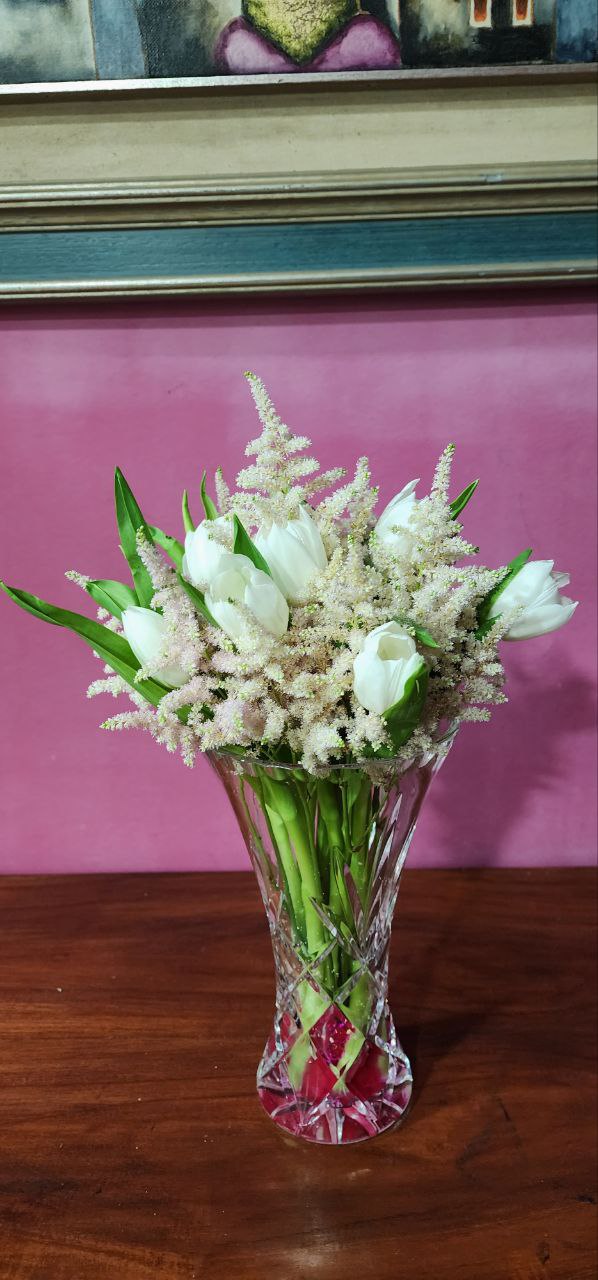 "Harmony in Bloom" – A Sublime Bridal Centerpiece
